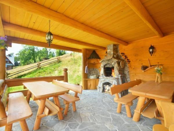 Pokoje Goscinne Bozena Dunajczan Brzegi  Buitenkant foto